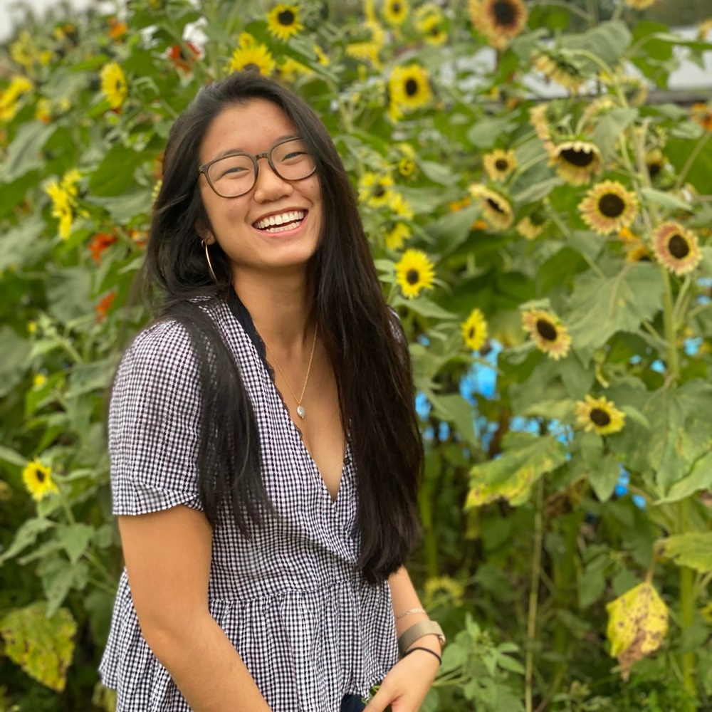 Meet your Posher, Jade